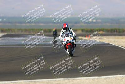 media/Sep-21-2025-TrackDaz (Sun) [[277c75b276]]/C Group/1040am (Turn 1)/